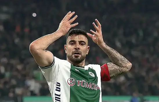 Konyaspor'da Palut transfer iddiasını yorumladı