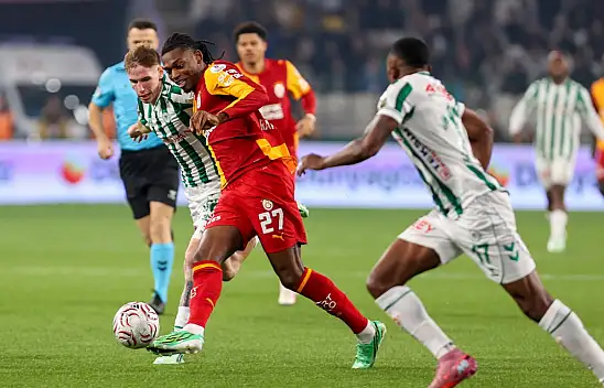 Konyaspor evinde farkı önleyemedi