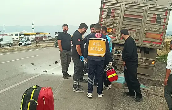 Motosiklet devrildi, sürücü hayatını kaybetti