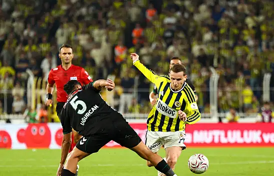 Net görüş: Konyaspor aleyhine çalınan penaltı doğru mu?