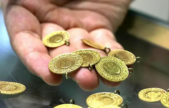 Serbest piyasada altın fiyatları geriledi: Çeyrek ve Cumhuriyet altını kaç lira?