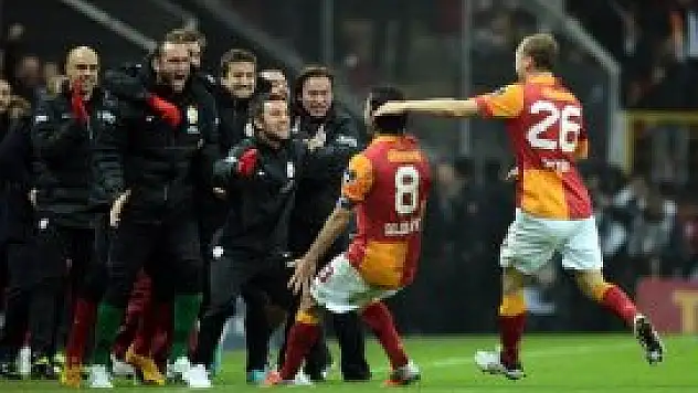 Derbide Aslan kükredi: 2-1