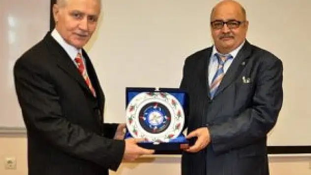 KTO Karatay Üniversitesi'nde 'Manevi Değerler' Konferansı