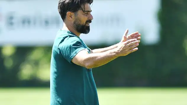 Palut: Ben de transfer bekliyorum!