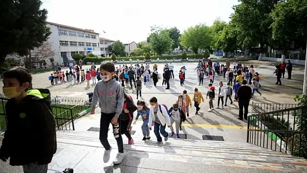 Okullara destek için Kovid-19 Salgın Yönetim Merkezi kuruldu