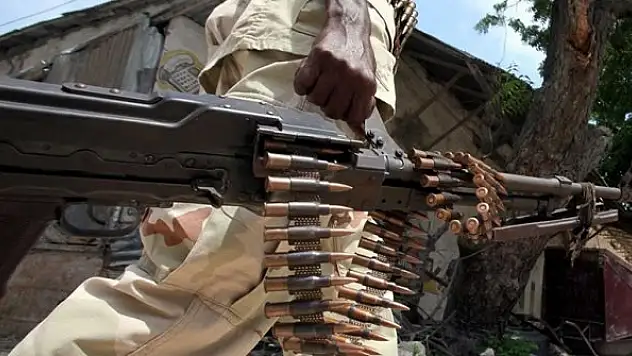 Gine'de askerler devlet televizyonundan darbe açıklaması yaptı