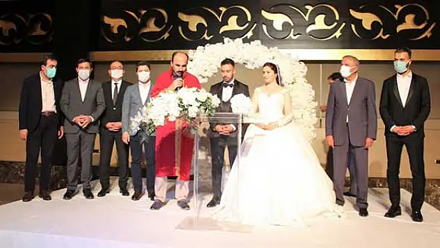 Kerem İşkan oğlunu evlendirdi