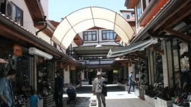 Çarşının üzeri kapanmalı