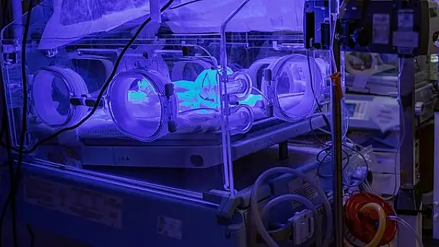 4 aylık bebek Kovid-19'dan hayatını kaybetti