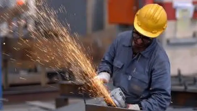 Sanayi üretimi arttı