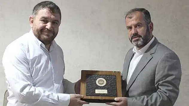 Müftü Ali Öge'den Yeni Haber'e ziyaret