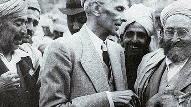 Pakistan'ın Kurucu Lideri:  Muhammed Ali Cinnah