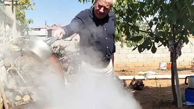 Pekmez kazanları kaynamaya başladı