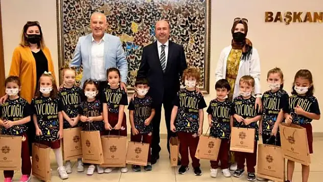 Minik öğrencilerden  Pekyatırmacı'ya ziyaret