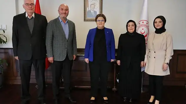 Mehir Vakfı'ndan Bakan Yanık'a ziyaret