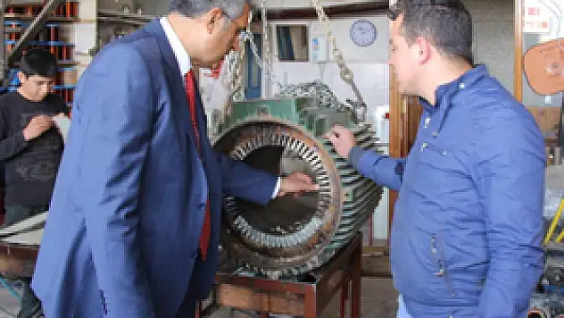 Konuk ve Şeker sanayi esnafını ziyaret etti