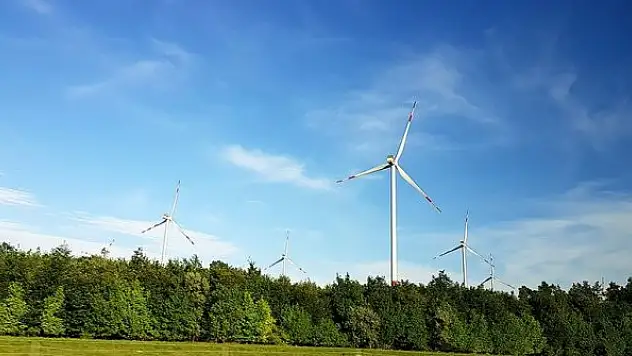 Türkiye'de temiz enerji yatırımlarının büyüklüğünde dikkat çeken artış