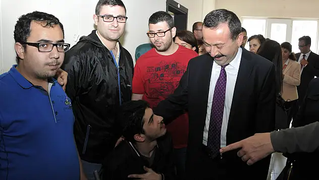 SÜ'den görme engellilere büyük kolaylık