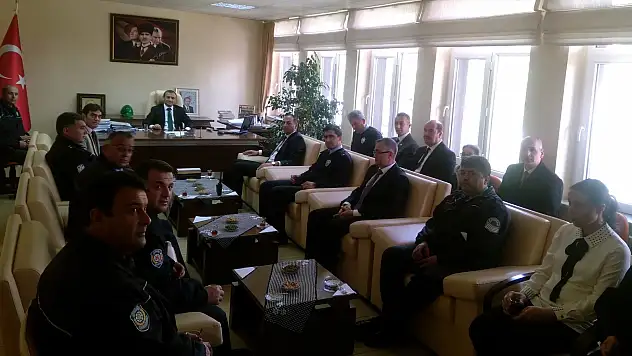 Kaymakamlıktan polislere ödül