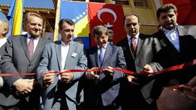 Tarihi Saraybosna Mevlevi Tekkesini Davutoğlu açtı