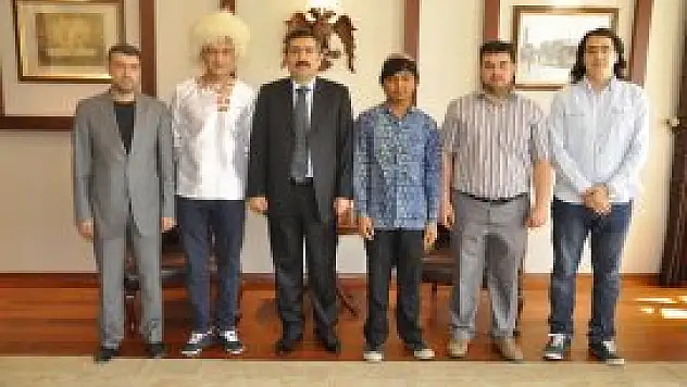 83 farklı ülkeden bin 500 öğrenci