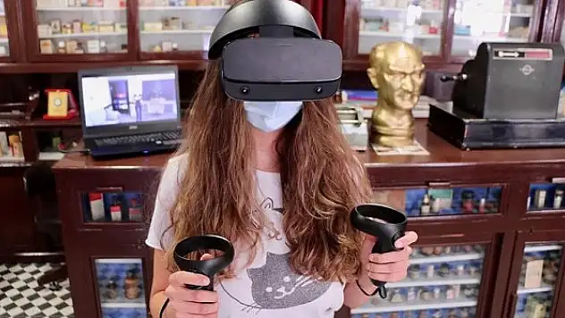 Geleceğin eczacıları yerli sanal gerçeklik yazılımıyla eğitilecek