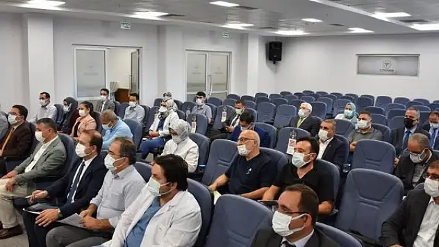 Sağlık hizmetleri  istişare edildi