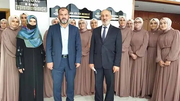 Hafızlık icazet programı yapıldı