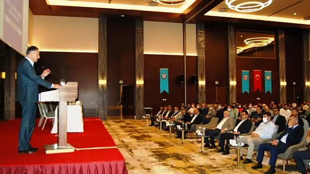 Sağlık-Sen Genel Başkanı  Durmuş Konya'da konuştu