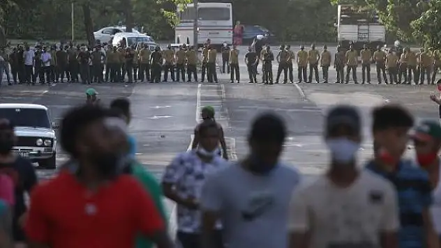 Küba'da COVID-19'dan ölenlerin sayısı 7 bini aştı