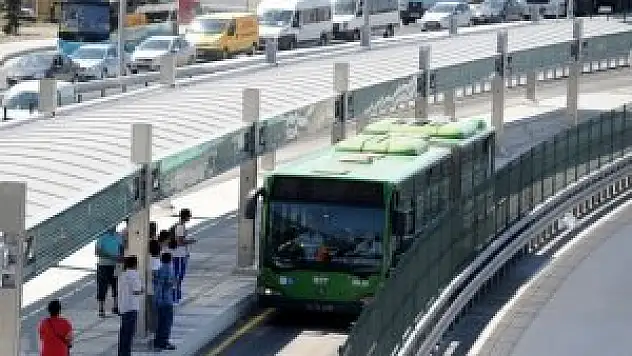 Tartıştığı metrobüs şoförünü bıçakladı