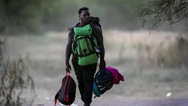 Sınır dışı edilen 260 Haitilinin ülkesine hüzünlü dönüşü