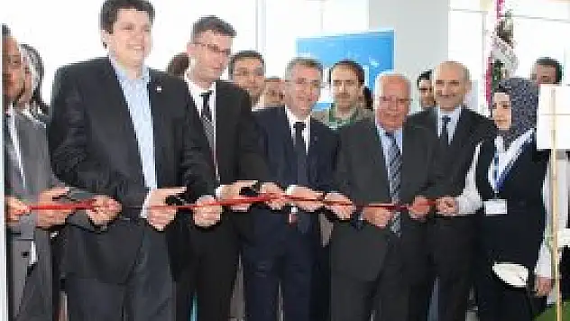 Medicana tüp bebek merkezi açıldı