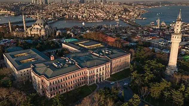 İstanbul Üniversitesi öğretim üyesi alıyor