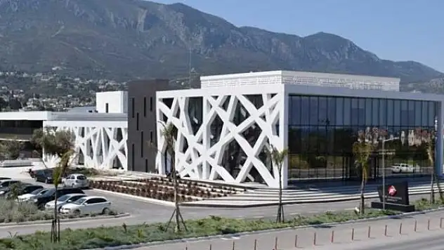 Uluslararası Final Üniversitesi 72 Akademik Personel alıyor
