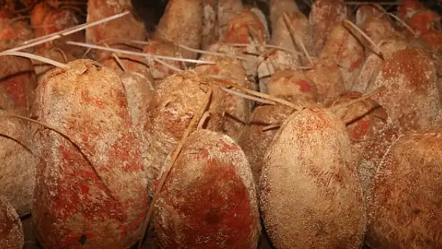 'Türk rokforu' olarak dünya çapında ünlenen Karaman'ın Divle peyniri sofralarda