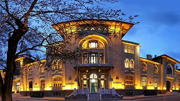 Ankara Sosyal Bilimler Üniversitesi öğretim görevlisi alıyor