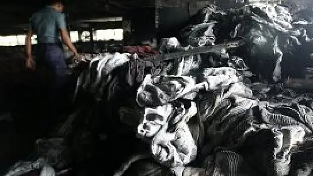 Bangladeş'te fabrika yangını: 8 ölü