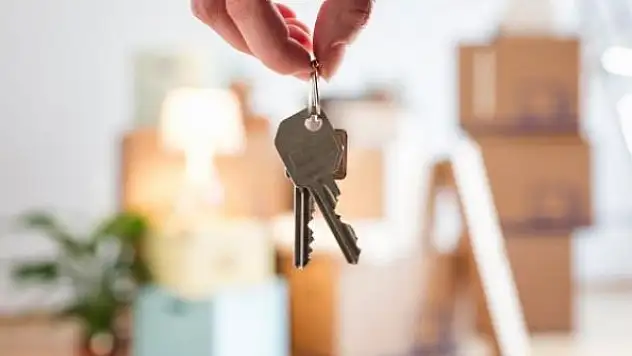 Kiralık evler açık artırmaya çıktı