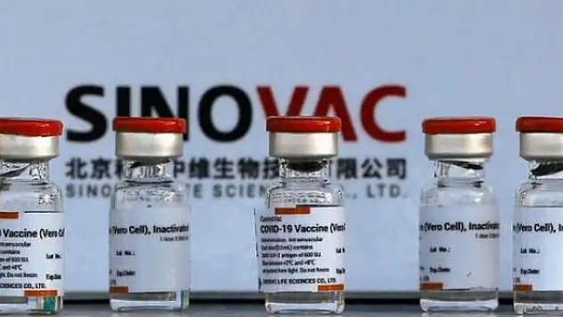 DSÖ'den 3. doz için 60 yaş üstüne Sinovac önerisi