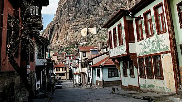 Emirdağ Belediyesinden kiralama ihalesi