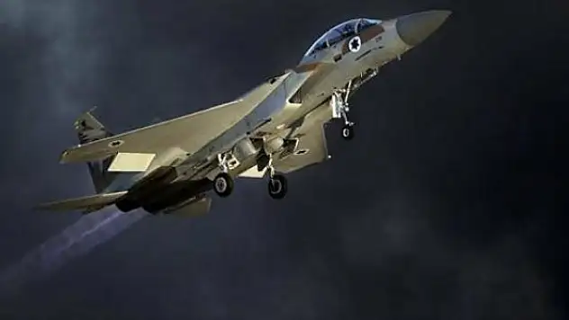 Rejim duyurdu! Suriye'ye hava saldırısı düzenlendi