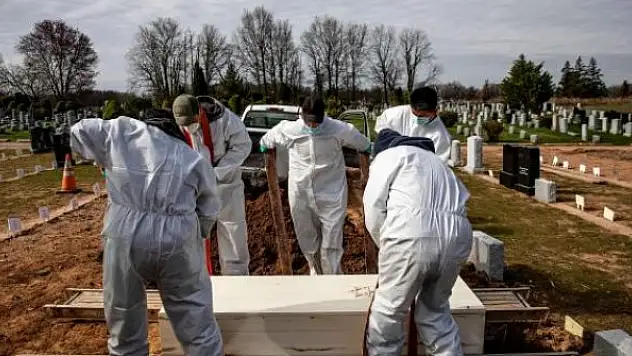 ABD'de can kaybı 721 bin 578'e yükseldi