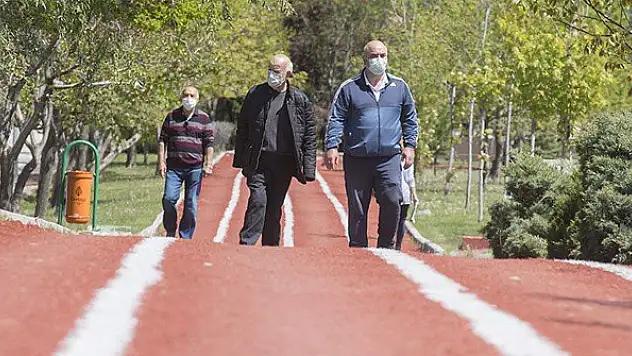 Türkiye'de 65 yaş üstü vatandaşlara özel acil servis kurulacak