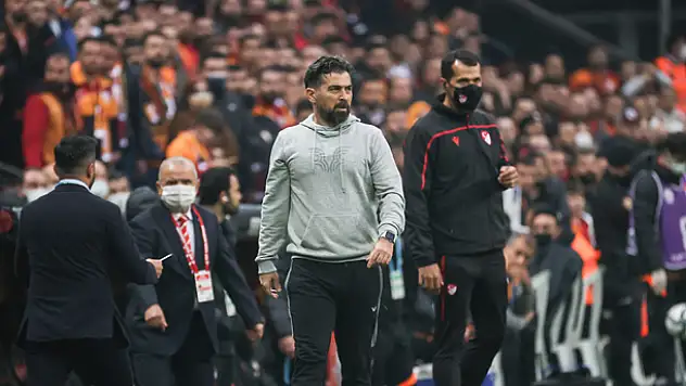 İlhan Palut: 'Doğru olan Konyaspor'daki misyonumu tamamlamak'