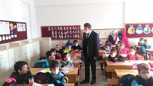 Kaymakam Yamlı'dan  okullara ziyaret