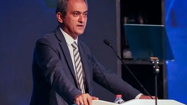 Milli Eğitim Bakanı Özer'in merakla beklenen toplantısı başladı