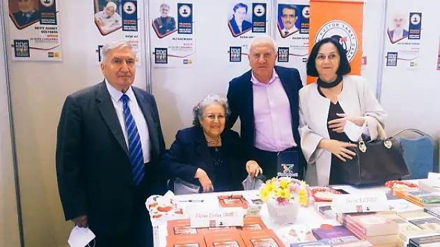 Başkan Saygı  yazarlarla buluştu