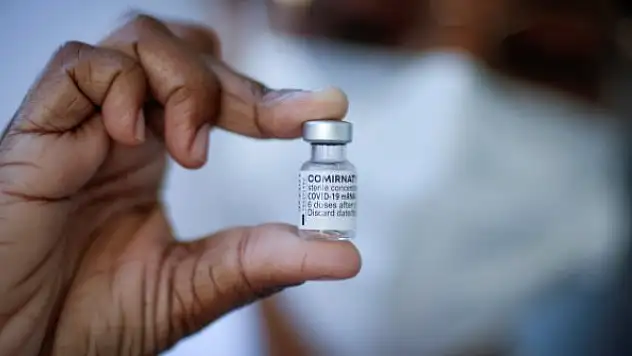 Pfizer: 'Pfizer/BioNTech aşısının 3. doz etkinlik oranı yüzde 95.6'