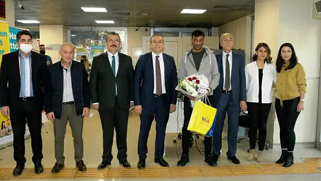 PTT 181'inci  yaşını kutluyor